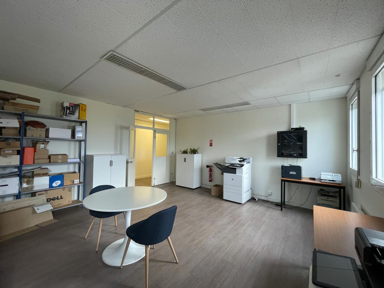 Bureau Ormes 200m² Location bureau Ormes Loiret OLBUR2529510 2